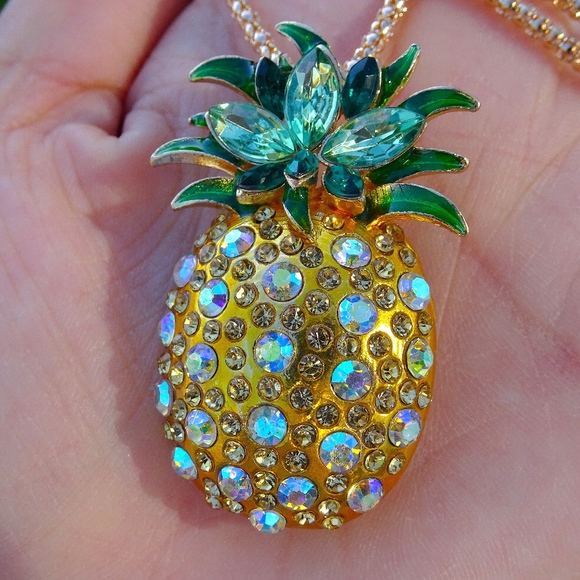 Iridescent Jewel Golden Pineapple Pin Summer Fruit Statement Necklace / Brooch - Picture 8 of 8